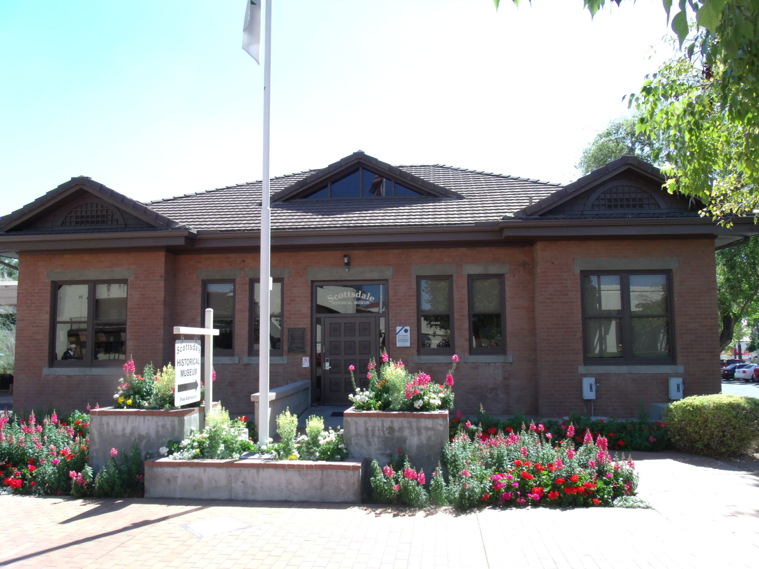 Scottsdale's Little Red Schoolhouse