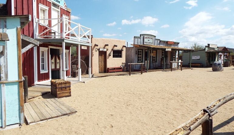 Arizona's Museums and Reenactments